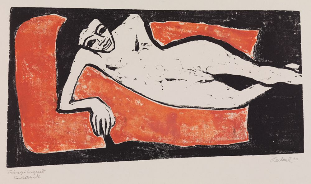 Erich Heckel zeigt ein nacktes Mädchen, das entspannt seitlich auf dem Boden liegt mit angewinkelten Beinen und einem Arm unter ihrem Kopf.