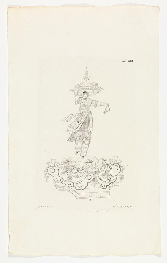 Johann Christian Leopold - Weibliche chinesische Figur auf Postament, mit einer Triangel in der ausgestreckten linken Hand