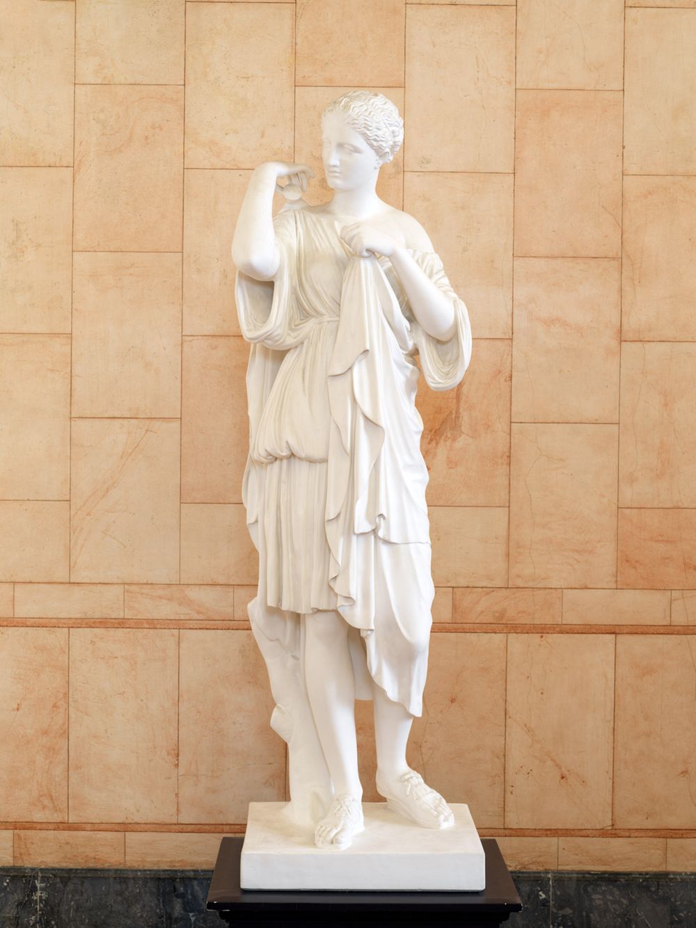 Praxiteles (zugeschrieben) - Diana von Gabii