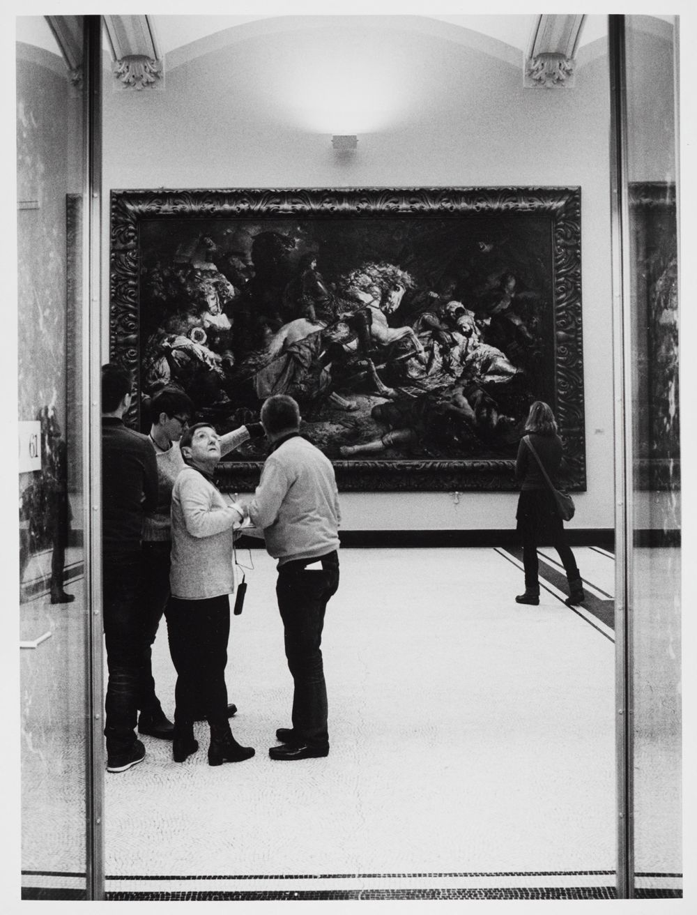 Barbara Klemm - Kunsthalle Karlsruhe, Besucher im Keller-Saal