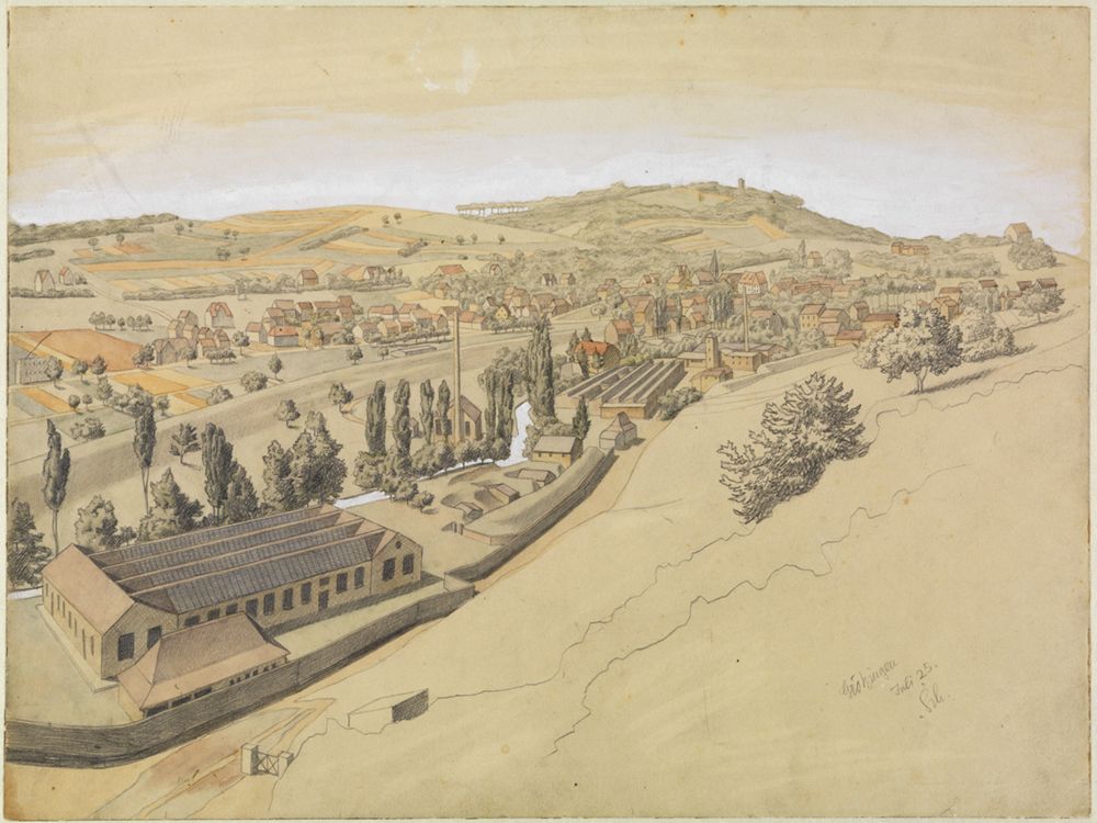 Die Bleistiftzeichnung zeigt das Dorf Grötzingen mit seinen Häusern, Feldern und den Turmberg im Hintergrund.