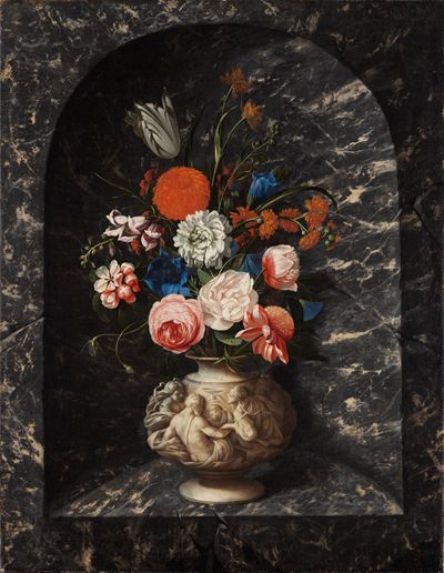 Georg Hinz - Blumenstrauss in schwarz-weißer Marmornische