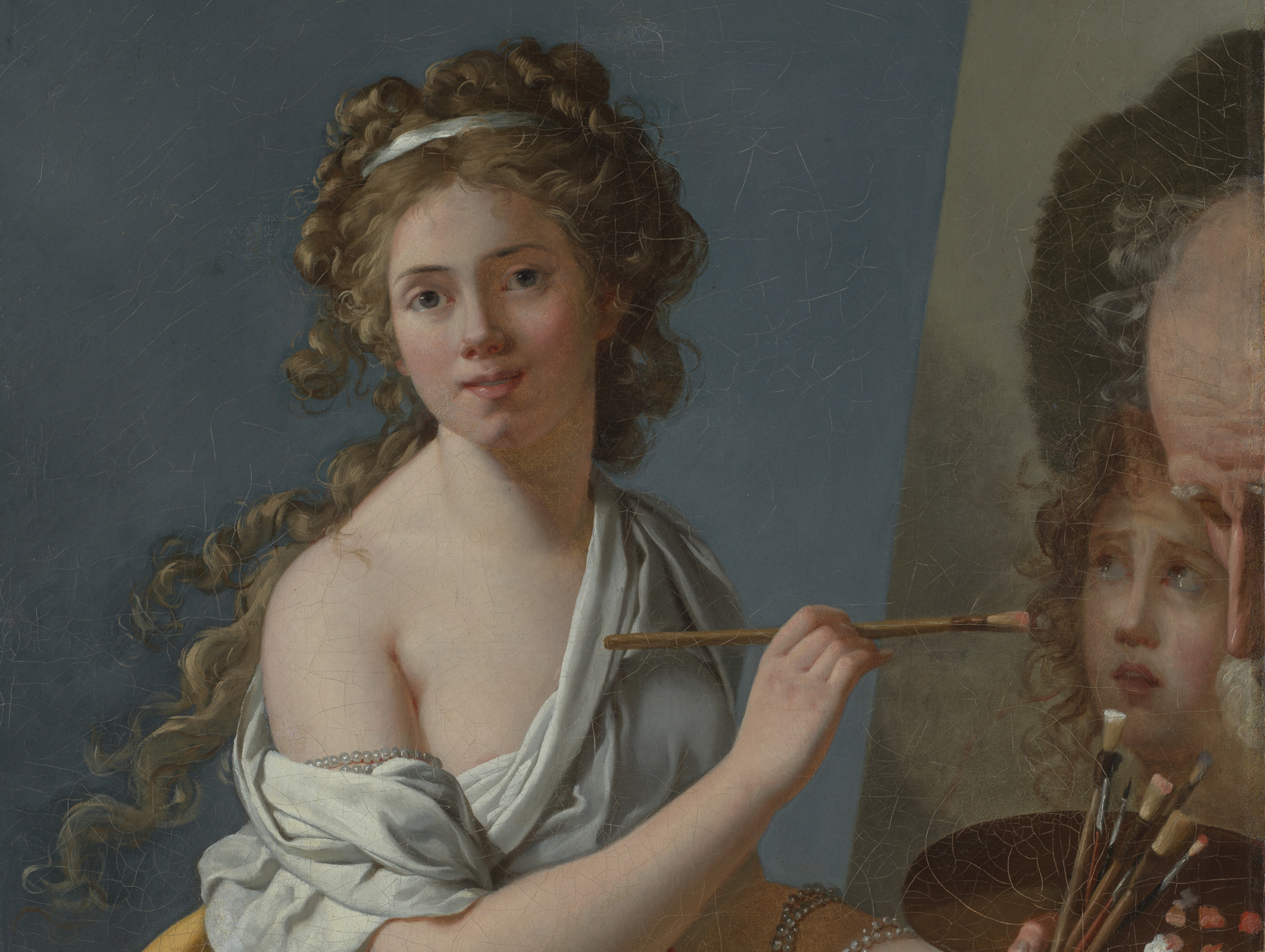 Das Gemälde zeigt eine junge Frau vor einer Staffelei sitzend und ein Gemälde malend.