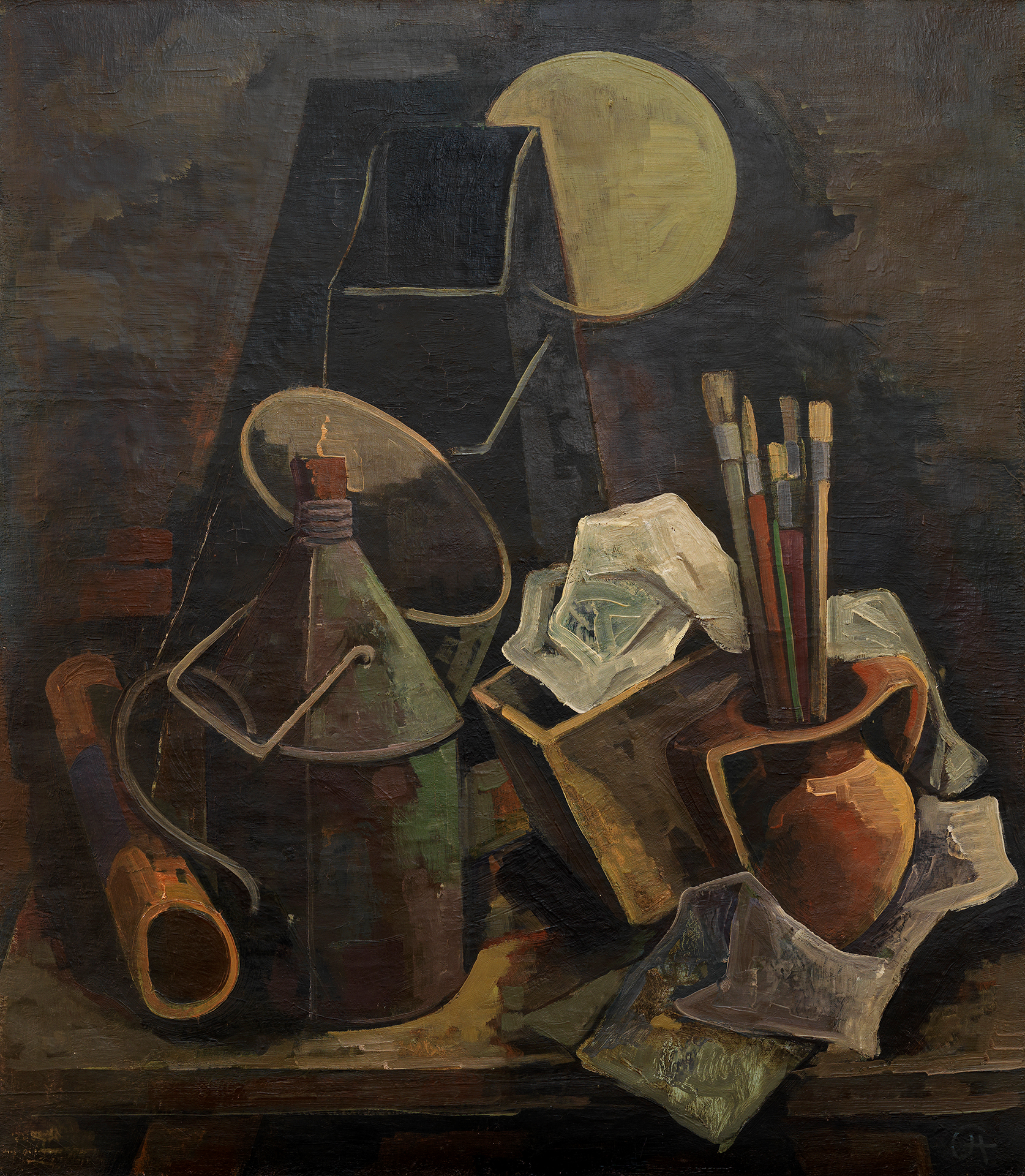Gemälde von Karl Hofer. Stillleben mit Behältnissen, Pinseln, und zerknülltem Papier vor dunklem Hintergrund mit gelber Kreisform.