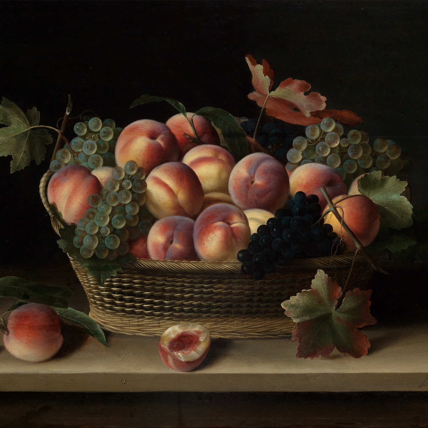 Abbildung eines Gemäldes, das einen Korb vor dunklem Hintergrund zeigt. In dem Korb liegen Trauben und Pfirsiche. Zwei Pfirsiche liegen außerhalb des Korbes.