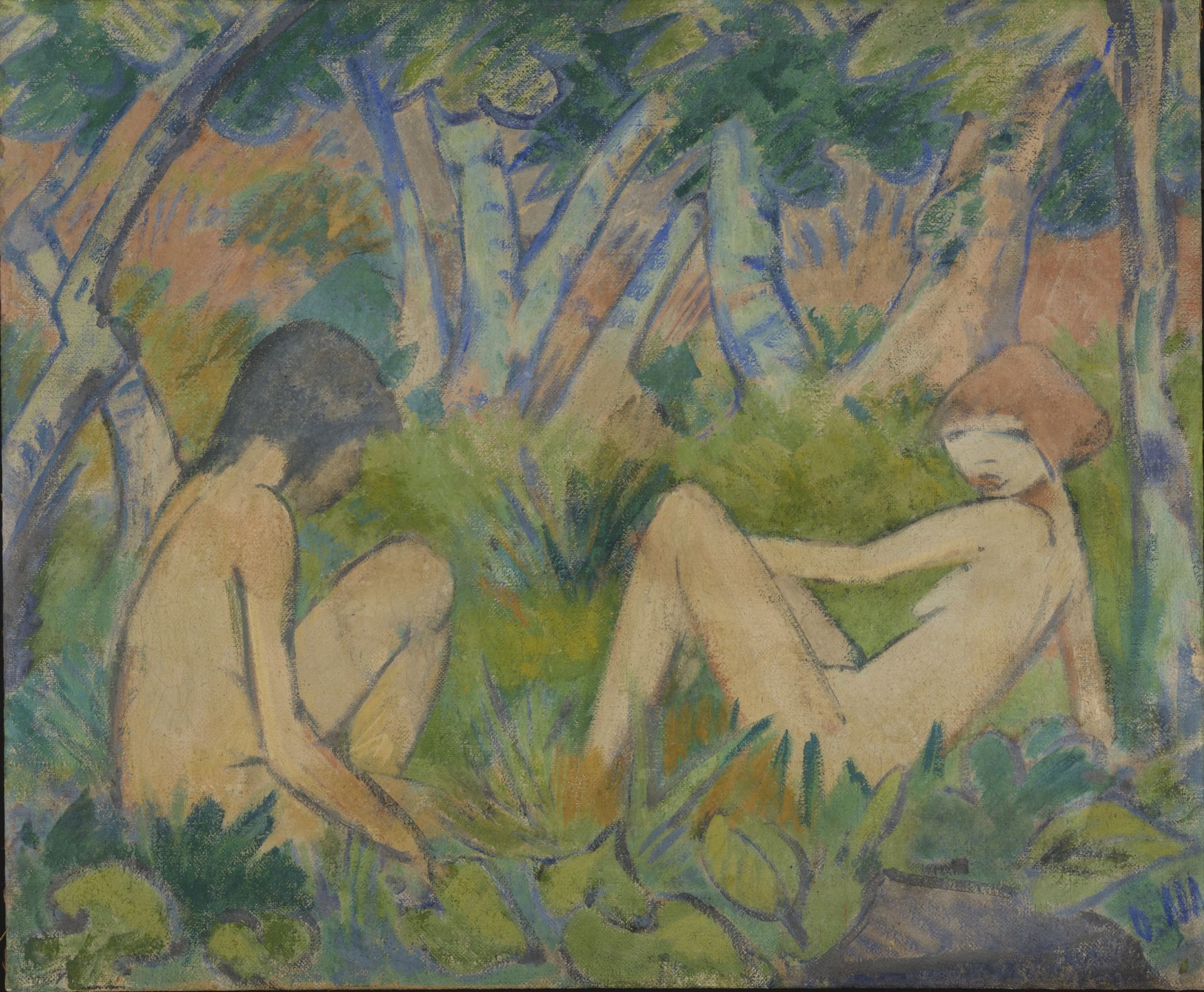 mit blassen Tönen gemaltes Bild von einem Wald in dem zwei nackte Frauen auf dem Boden sitzen. Eines der Mädchen schaut über ihre Schulter zu den Betrachtenden.